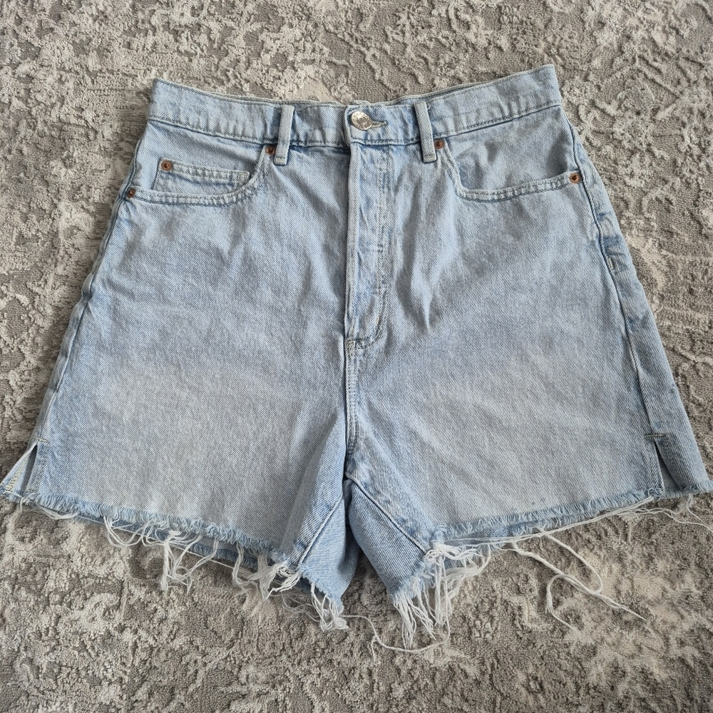 Garage Women's Boho Light Wash Denim High-Rise Vintage Cut-Off Shorts Size 5 - Picture 2 of 6